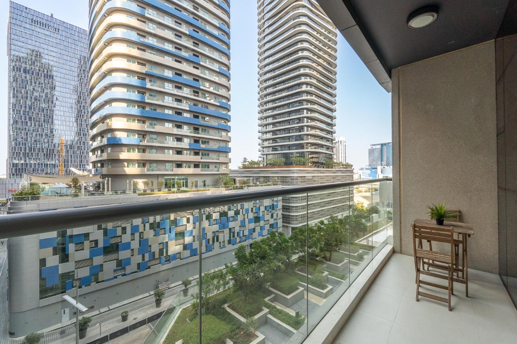 Heaven Crest Vacation Homes Downtown - Studio And 1 Bedroom Suites 2 Minute Walk To Dubai Mall And Burj Khalifa Kültér fotó