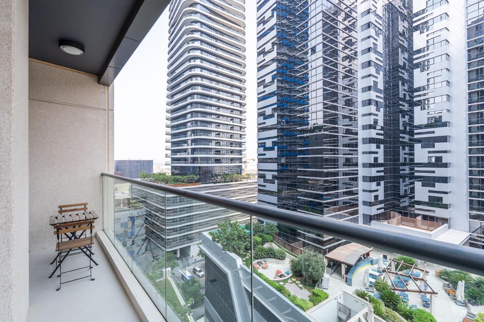 Heaven Crest Vacation Homes Downtown - Studio And 1 Bedroom Suites 2 Minute Walk To Dubai Mall And Burj Khalifa Kültér fotó