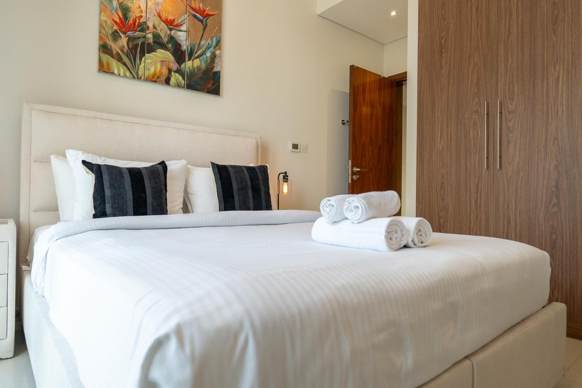 Heaven Crest Vacation Homes Downtown - Studio And 1 Bedroom Suites 2 Minute Walk To Dubai Mall And Burj Khalifa Kültér fotó