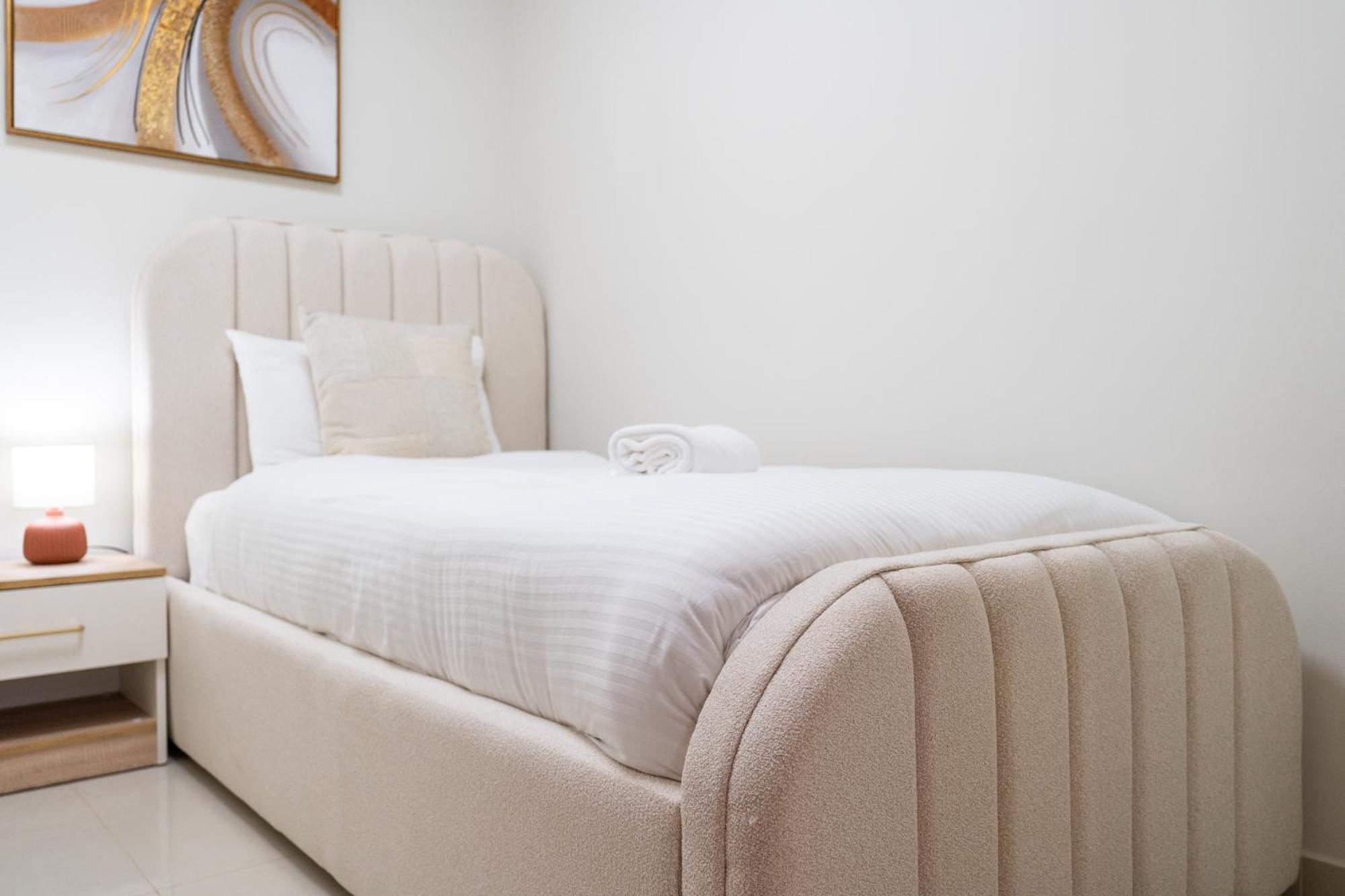 Heaven Crest Vacation Homes Downtown - Studio And 1 Bedroom Suites 2 Minute Walk To Dubai Mall And Burj Khalifa Kültér fotó